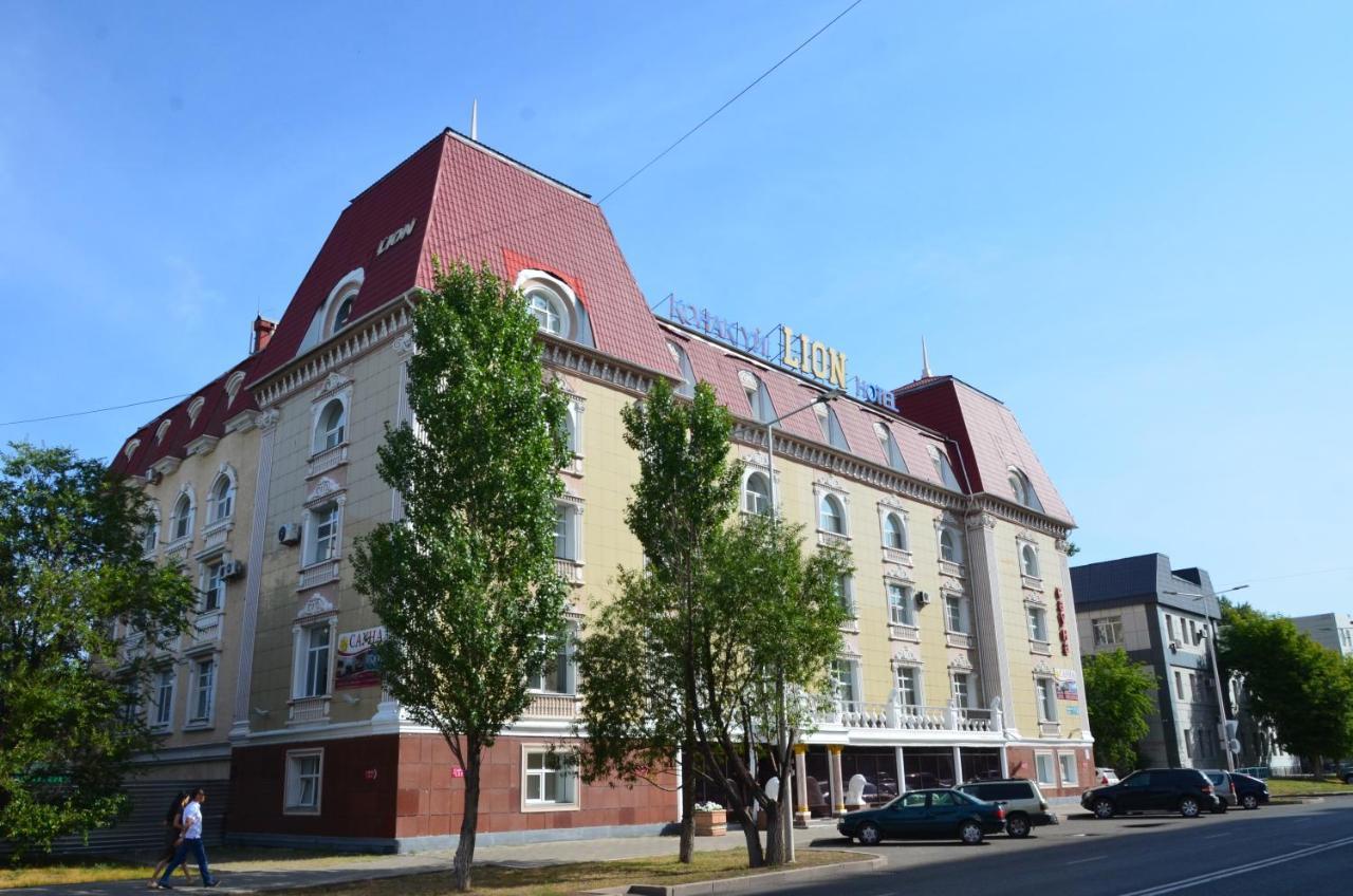 Lion Hotel Astaná Exterior foto